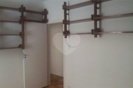Magnífico apartamento com 178 m2 no Bom Retiro.