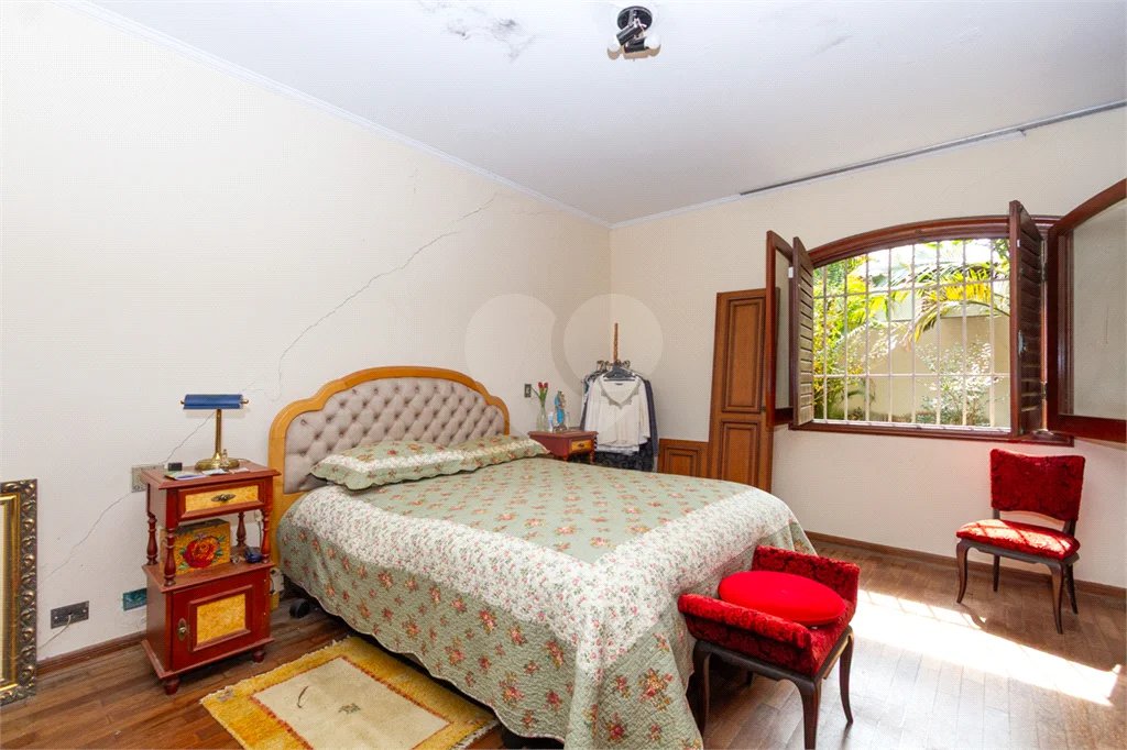 Casa Térrea com 2 quartos 5 vagas e terreno de 500m² no Brooklin