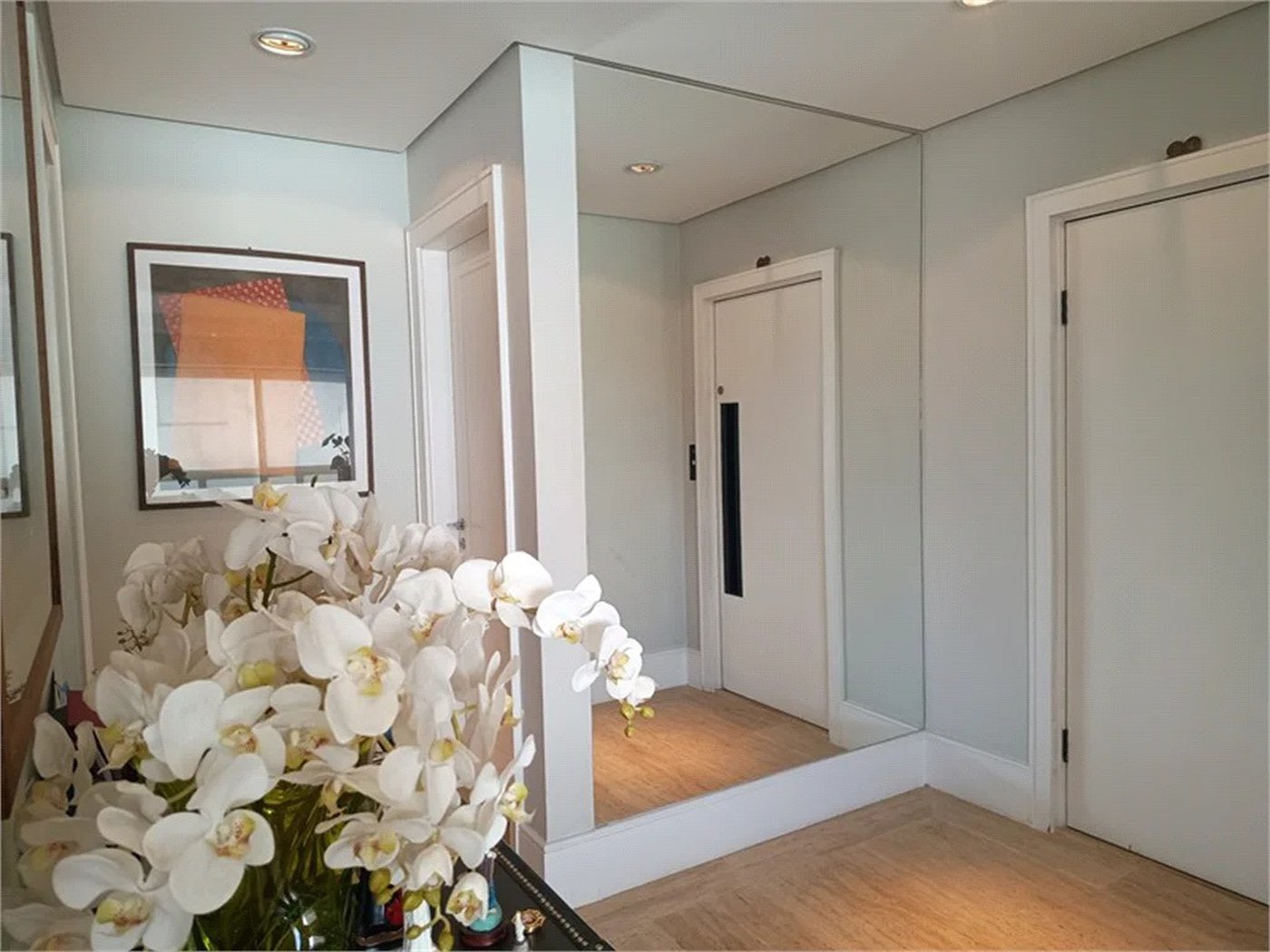 Apartamento à venda com 3 suítes em Morumbi, São Paulo, SP