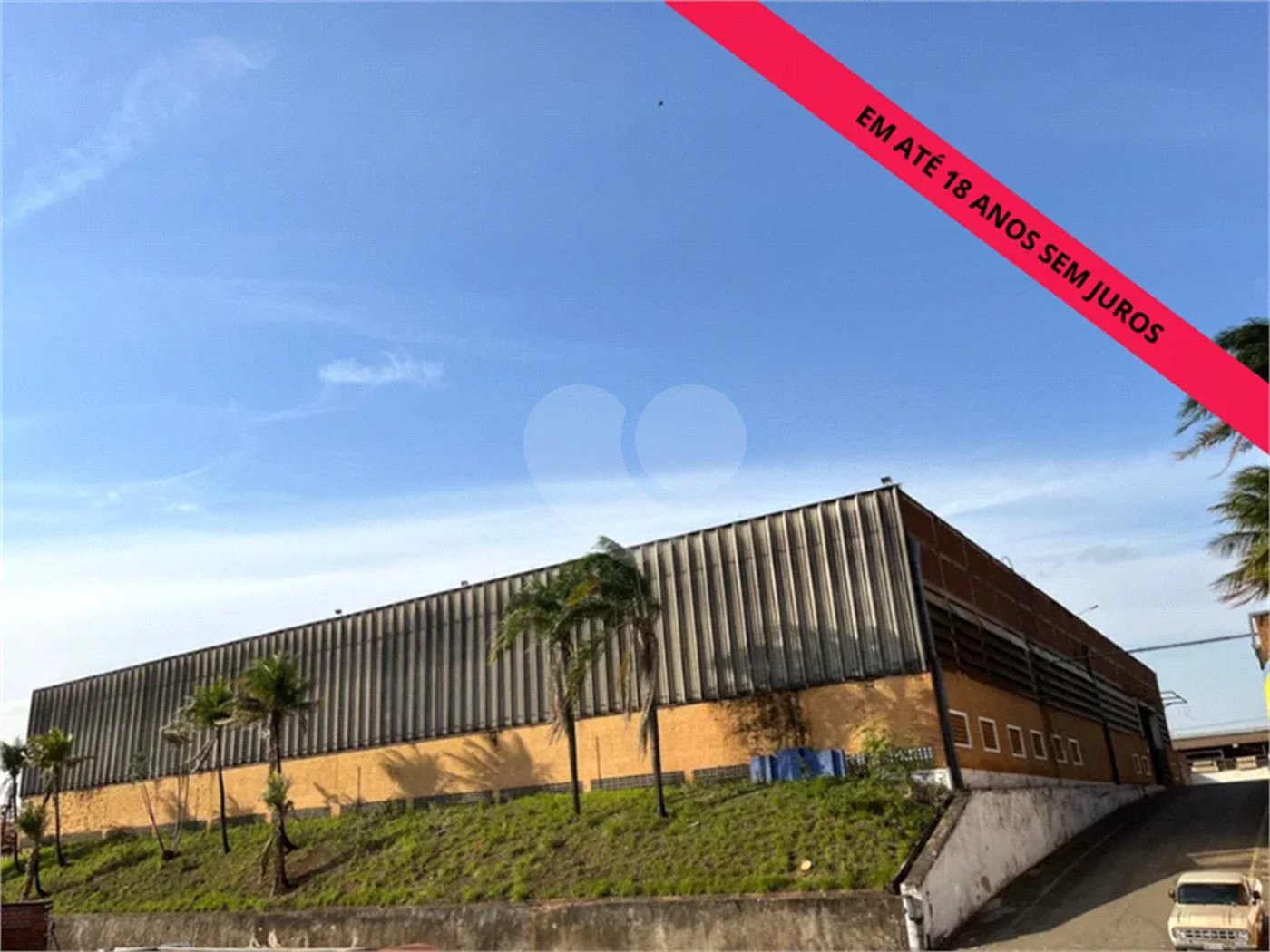 Excelente Galpão comercial para empresas disponível para venda e locação em Piracicaba - SP.