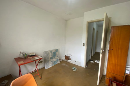 Casa à venda com 2 quartos em Jardim Alvorada, oportunidade para investidor