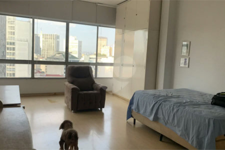 Edifício Louvre | Apartamento Neoclássico de 425m² à Venda na Praça da República — Centro de São Paulo