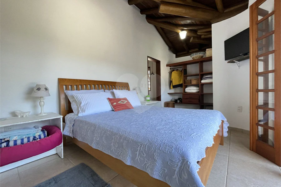 Casa à venda com 4 suítes em Costa do Sol, Bertioga, SP