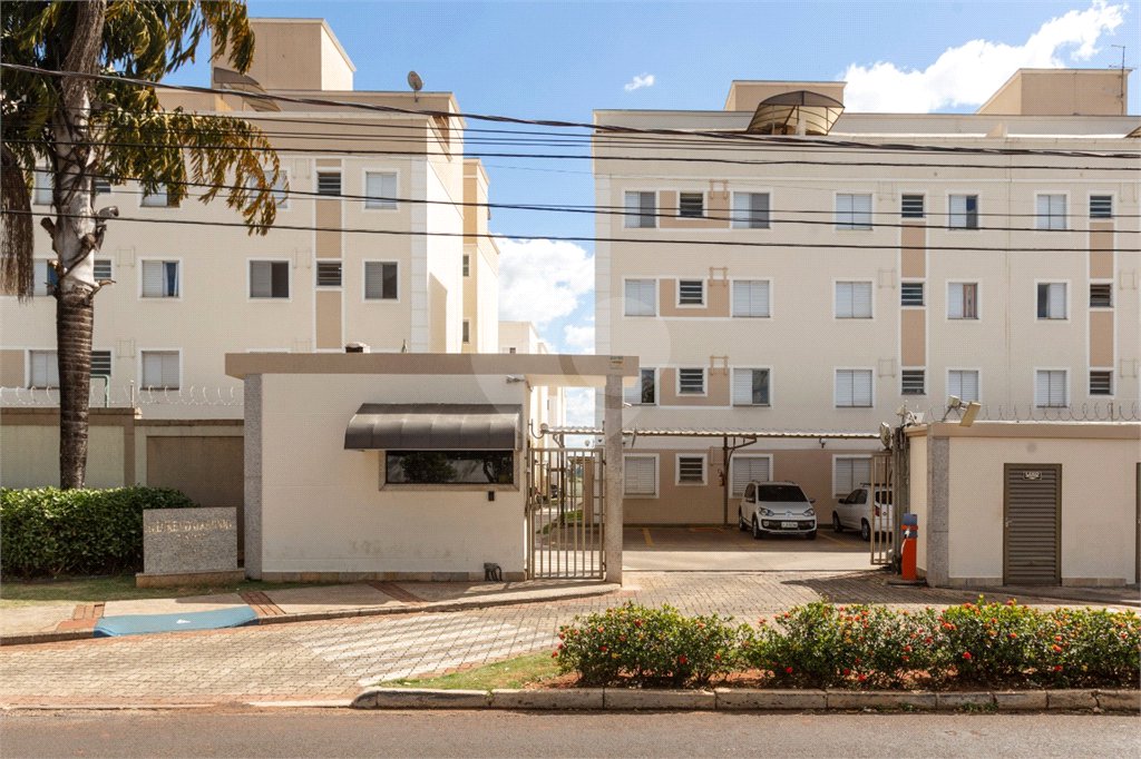 Apartamento no Condomínio Allure .