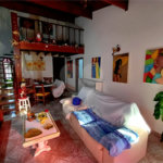 Casa à venda em Atibaia com 5 dormitórios (1 suíte), piscina e área gourmet, 2 vagas garagem, avalia permuta e financiamento
