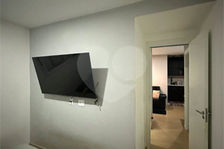 Apartamento á venda e locação com 38m² - Brás