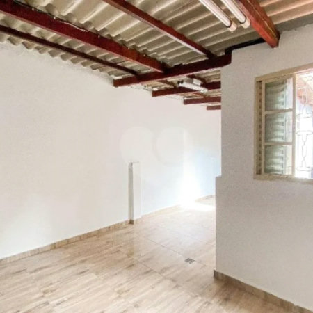 Sobrado com 400m² , 3 dormitórios , sendo 2 suítes , 3 vagas , à venda no centro de Santo André.