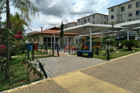 Apartamento à venda com 2 quartos no condomínio Pitangueiras, Hortolândia - SP