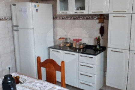 Sobrado à venda com 3 quartos em Jardim Bicão, São Carlos, SP