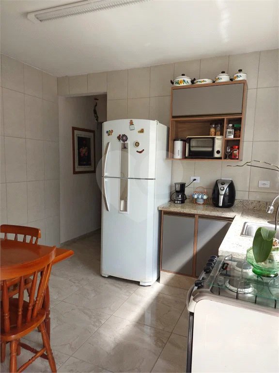 Sobrado com 2 dormitório região na Saúde