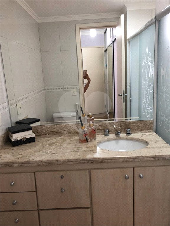 APARTAMENTO COM 132m² - 3 DORMITÓRIOS (SENDO 1 SUÍTE)