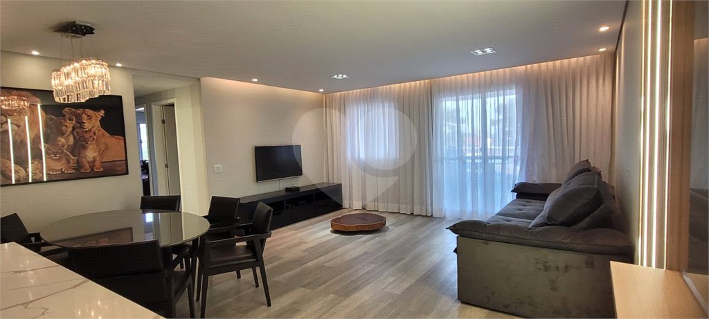 Amplo apto à venda | 113 m² | 3 dormitórios (1 suíte) | 2 vagas na Mooca!