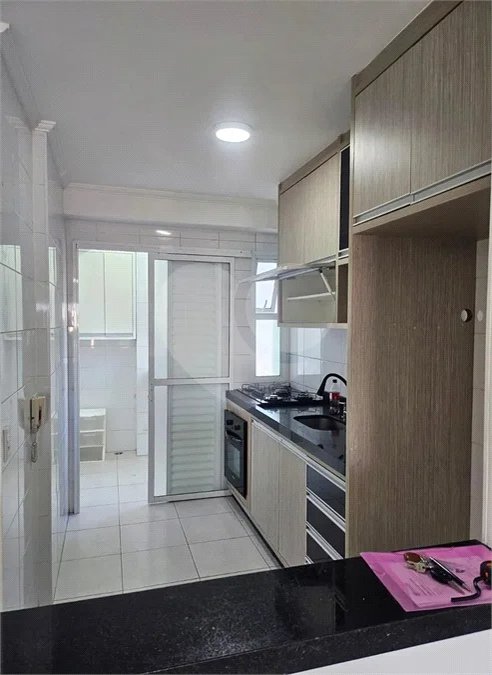 Apartamento de 82,6 m² no Baeta Neves, com 3 dormitórios, 1 suíte, 2 vagas, varanda gourmet com churrasqueira, planejados, ar-condicionado e lazer completo.