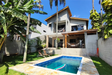 Casa com 3 Suítes + Piscina – Jardim Paulista – Atibaia