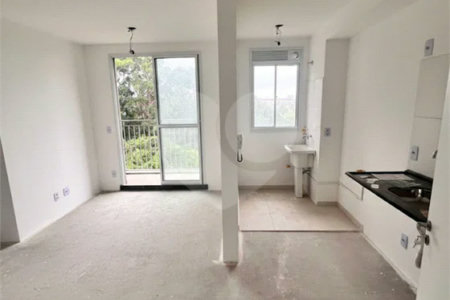 Apartamento com 2 dormitórios , à venda em Itaquera.