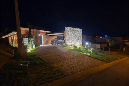 Casa térrea à venda no Condominio Santa Teresa, Itupeva-SP.