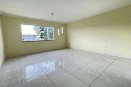 Casa à venda com 3 quartos, sendo 1 suíte, em Jardim Ester, São Paulo - SP