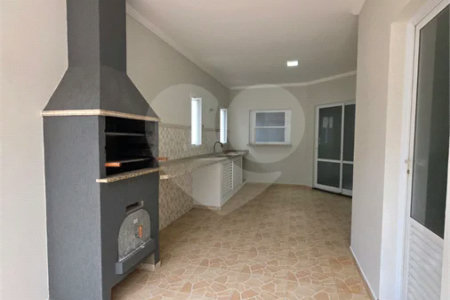 Casa para Locação no Condomínio Terras de São Francisco em Vinhedo/SP