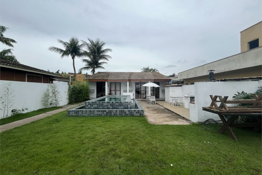 Casa à venda com 4 suítes em Morada da Praia, Bertioga, SP