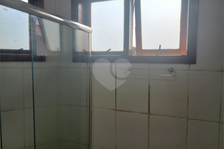 Casa à venda com 4 quartos, sendo 2 suítes,  em Villaggio Capríccio, Louveira, SP