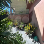 Oportunidade: 2 Casas térreas no Mesmo Terreno