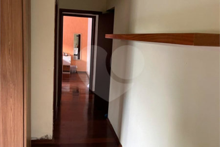 Casa Térrea à venda com 3 quartos, sendo 1 suíte,  em Socorro, São Paulo, SP