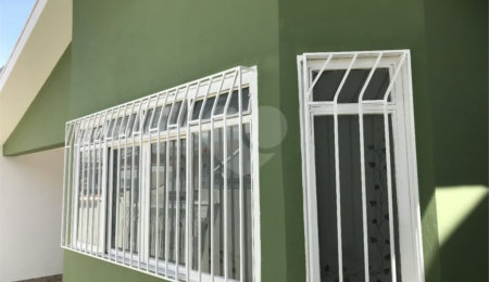 Casa à venda com 2 quartos, sendo 1 suíte,  em Jardim Vitória, Poços de Caldas, MG