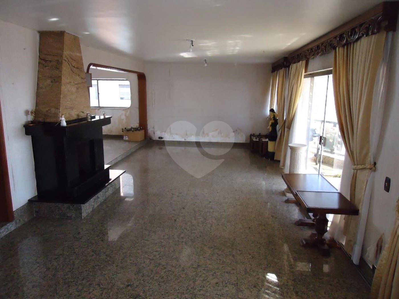 Apartamento amplo à venda - Vila Regente Feijó - São Paulo/SP