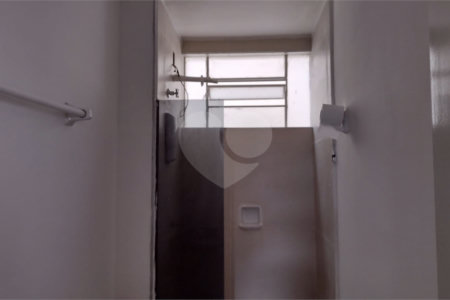 Apartamento no Condomínio Residencial Itaipu