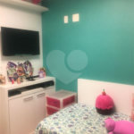 Apartamento à venda com 3 suítes em Vila Bertioga, São Paulo, SP