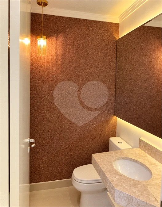 Apartamento à venda no Condomínio Family Garden, Chácara Inglesa, SBC, com 127 m², 3 suítes, varanda gourmet com churrasqueira a carvão, móveis planejados, ar-condicionado, 2 vagas cobertas e lazer completo.
