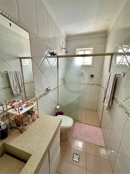 Casa de Alto Padrão à Venda no Parque dos Pássaros – 350 m²