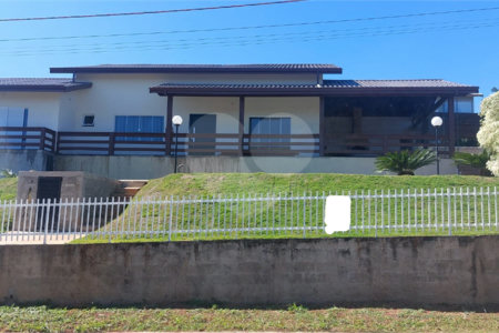 Casa a venda em Condomínio Santa Fé III Joanópolis/SP