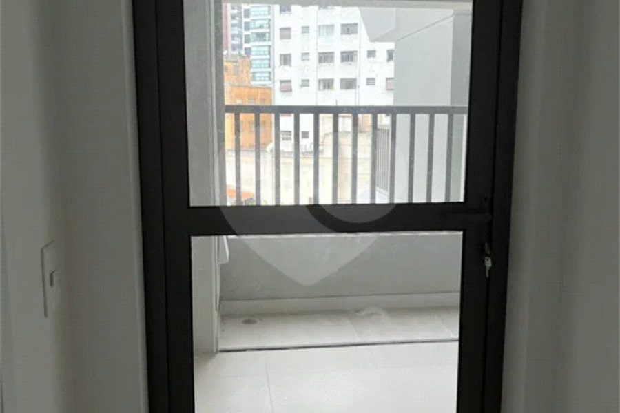 Apartamento de 175m2 à venda com 3 dormitórios e 3 vagas no Paraíso