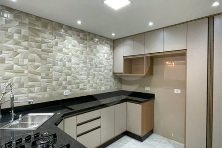 Casa para alugar com 3 quartos, sendo 1 suíte, no condomínio Florenz, Mogi das Cruzes - SP