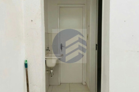 Casa à venda com 2 quartos em Jardim Rizzo, São Paulo - SP