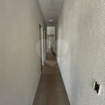 Casa com 02 Dormitórios á venda, em Cidade Aracy 2.