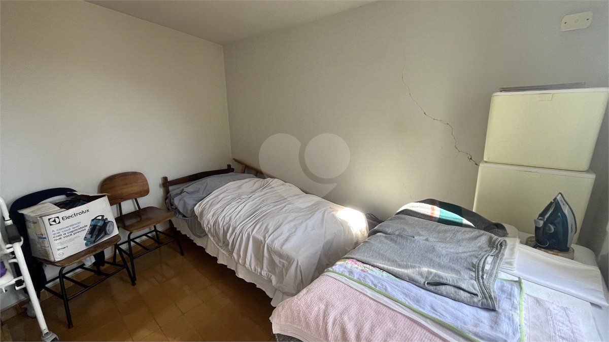 Casa Térrea com 3 dormitórios no Centro de Atibaia