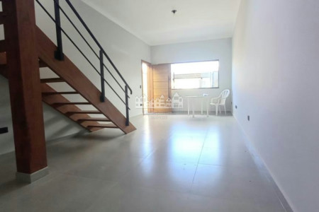 Casa à venda com 3 suítes em Alvinópolis, Atibaia, SP