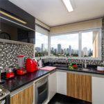 Apartamento de Alto Padrão no Campo Belo para venda com porteira fechada, com 4 dormitórios suítes e 4 vagas com lazer de club.