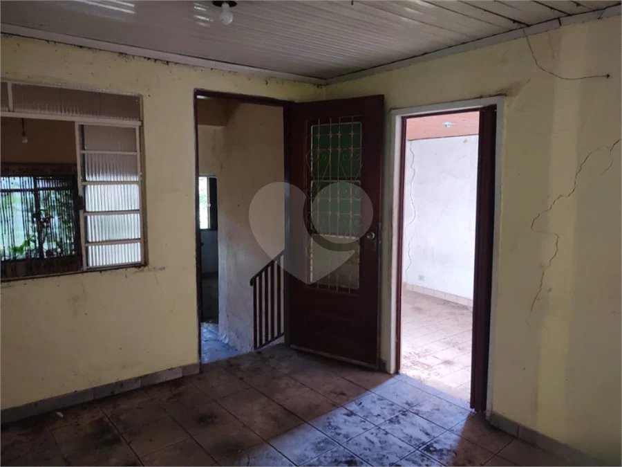 OPORTUNIDADE: Terreno à venda no Jardim Maristela com 250m2, 10 metros de frente!