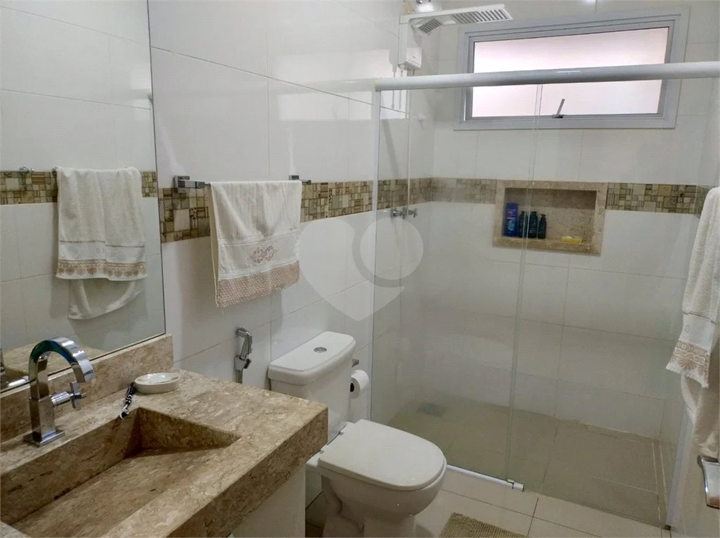 Bela casa térrea com 3 dormitórios no bairro Nova Piracicaba !!
