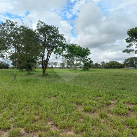 Loteamento Residencial no Condomínio Vila Pinhal do Broa