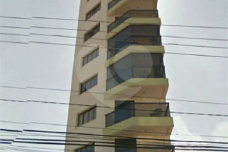 Cobertura duplex à venda na Mooca de 277m² com 3 dormitórios, 1 suíte e 3 vagas.