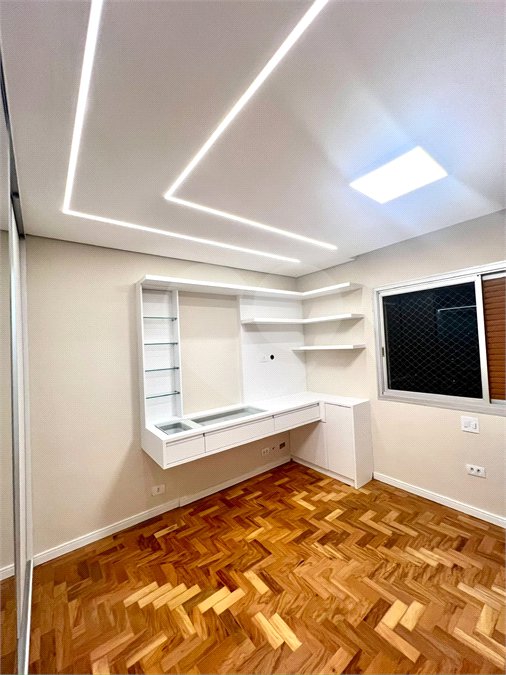 Apartamento à venda com 3 quartos, sendo 1 suíte, em Alto da Boa Vista, São Paulo, SP