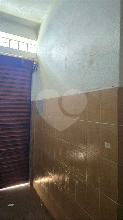 Oportunidade no Centro de Atibaia/SP. SALÃO COMERCIAL 42 M².