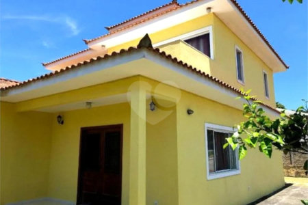 Casa de 3 Quartos (2 Suítes) em Condomínio – Rasa, Búzios