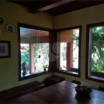 Casa térrea com piscina para venda no Parque Santa Marta