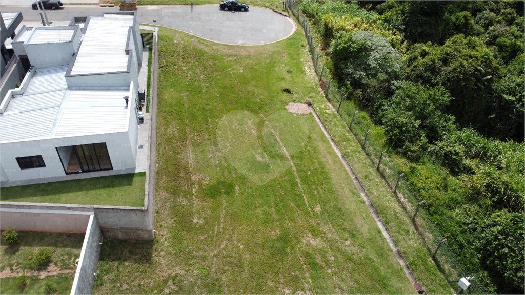 Terreno a venda no condominio Santa Isabel