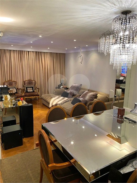 Apartamento de 3 quartos (2 suítes) à venda na Mooca